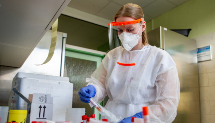 За добу в Ужгороді виявлено 56  нових випадків коронавірусної інфекції, 3 людини померли