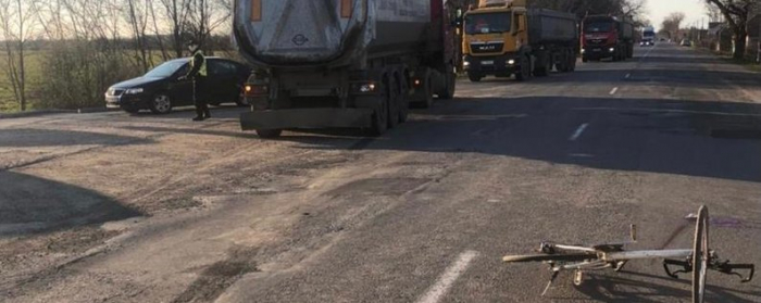 ДТП на Закарпатті: 15-річний велосипедист у реанімації