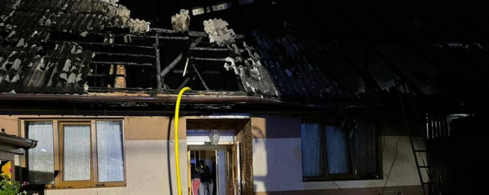 На Закарпатті через пожежу в сауні ледь не згоріли два житлові будинки
