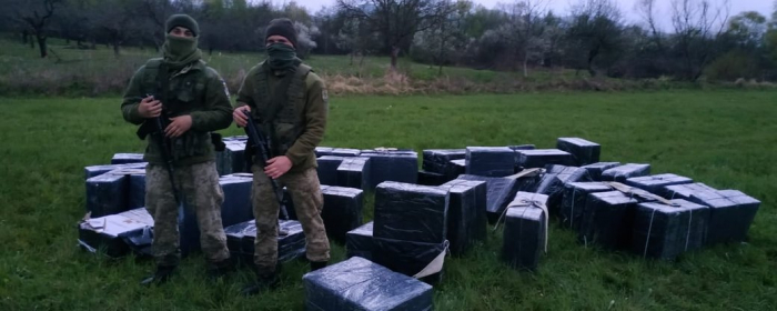 32 тисячі пачок сигарет виявили прикордонники біля кордону з Румунією