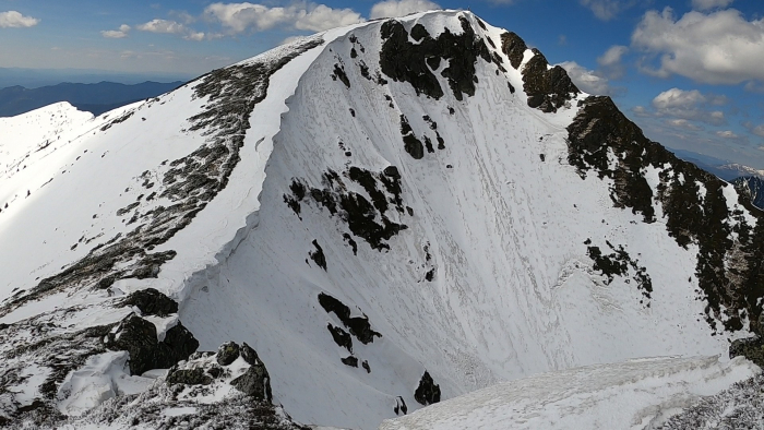 В горах Закарпаття – значна сніголавинна небезпека