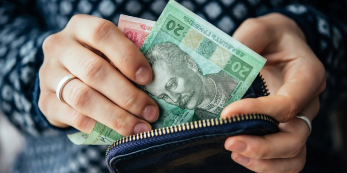 Закарпатцям боргують понад 10 мільйонів заробітної плати