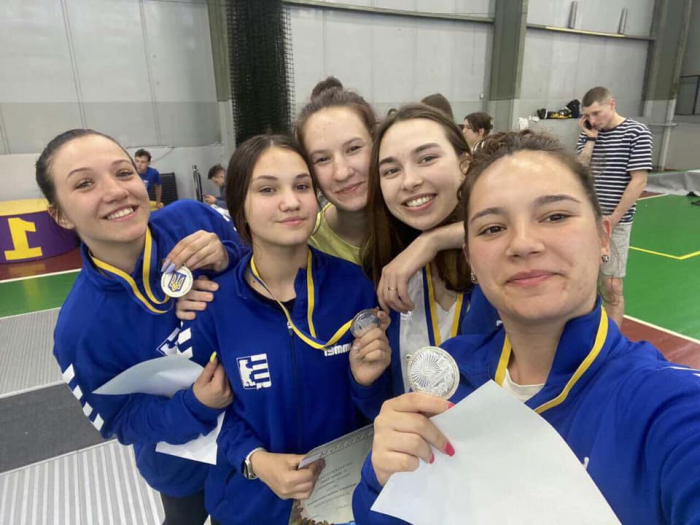 Закарпатські шпажистки посіли друге місце на чемпіонаті України з фехтування