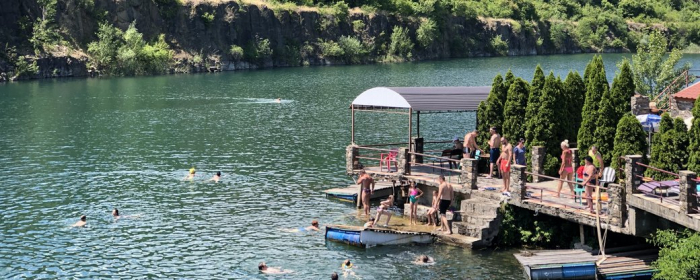 3 дні перебував у розшуку: на Радванському кар’єрі потонув 19-річний ужгородець