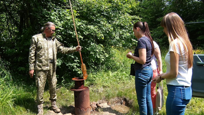 Газована відразу із землі: унікальне мінеральне джерело у селі Сіль на Ужгородщині