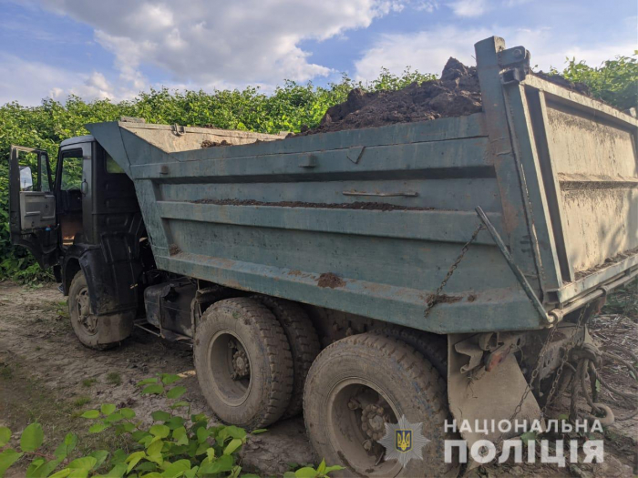 Поліцейські Мукачева розслідують злочин проти довкілля
