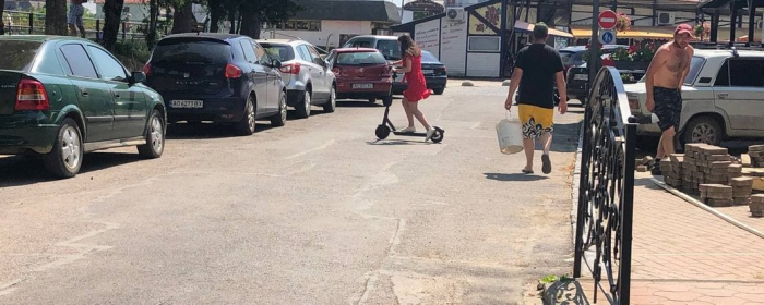 В Ужгороді сталася ДТП за участі водія електросамоката