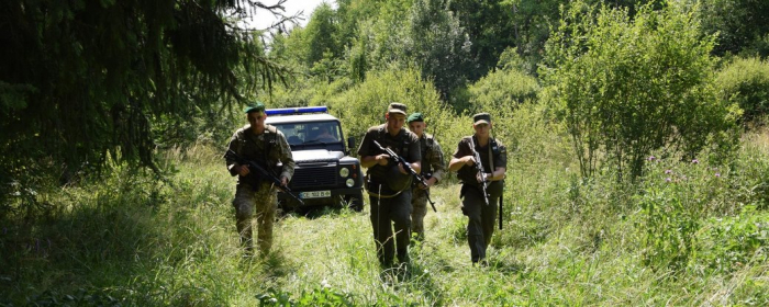 Понад 100 нелегальних мігрантів затримали під час спецоперації "Карпати-2021"