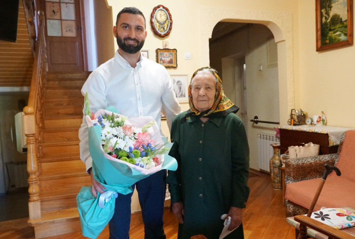 В Ужгороді привітали Марію Гававку – 100-літню ювілярку