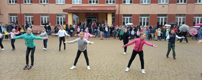 Виступи учнів, квест, похід у кіно: як в Ужгородській школі №6 проведуть 1 вересня 