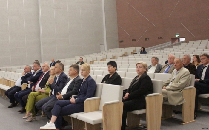 Актуальні питання вступної кампанії-2021 обговорила Приймальна комісія УжНУ