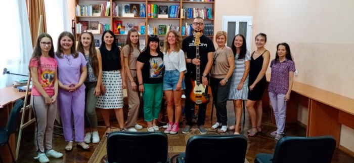 В Ужгороді виступив дует “Інша тиша” (ФОТО)