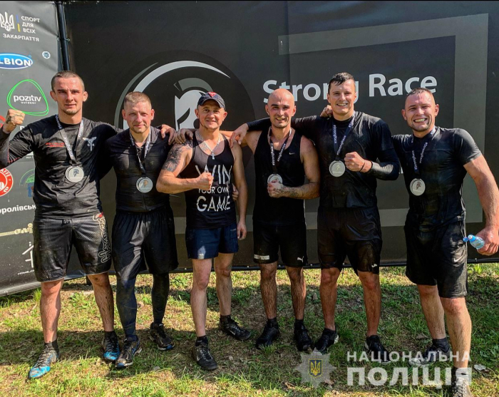 Закарпатські поліцейські вдруге здобули першість на змаганнях «Strong Race»