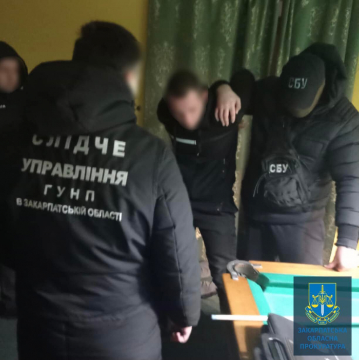 Вимагання $500 та погрози – підозрюваний закарпатець перебуватиме під вартою