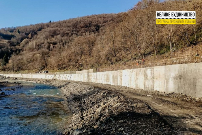 На Хустщині звели захисну споруду протяжністю майже 470 м