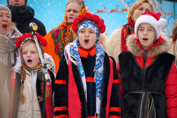 Ужгород долучився до всеукраїнської акції «Нова радість стала» (ФОТО)