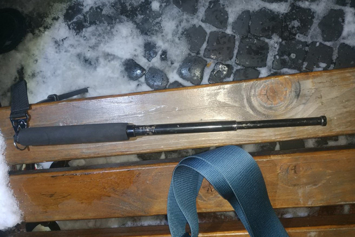 За вихідні у Мукачеві нацгвардійці затримали розшукувану особу та вилучили телескопічну трубу