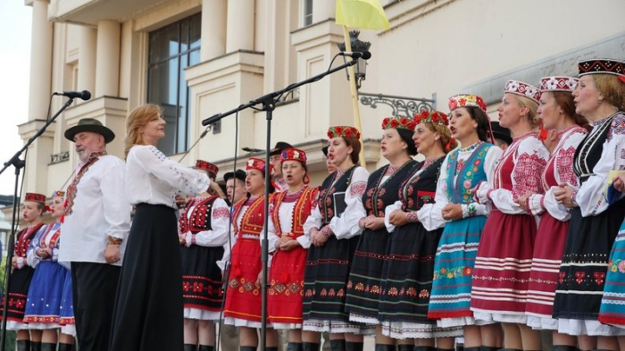 В Ужгороді сьогодні – благодійний концерт Закарпатського народного хору на підтримку ЗСУ