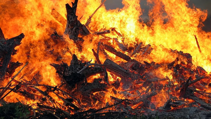 На Закарпатті внаслідок пожежі загинув чоловік