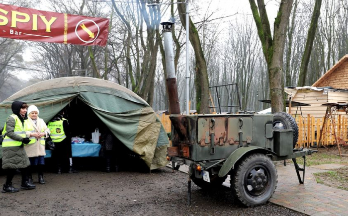 В Ужгороді триває благодійна зимова акція