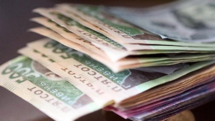 У Закарпатській службі зайнятості допоможуть знайти роботу із зарплатою понад 12 тис. гривень