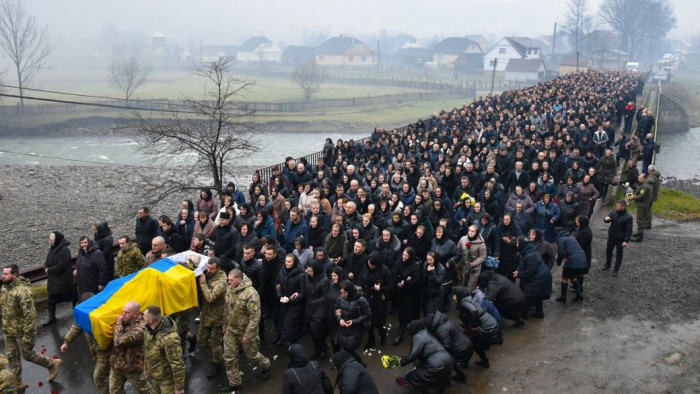 На Закарпатті попрощалися із полеглим захисником, командиром протитанкового взводу 128 бригади Миколою Яремою