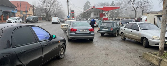 "Палива в області наразі вистачає", — голова Закарпатської ОДА