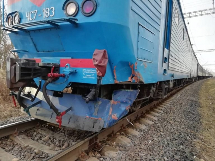 Поїзд «Ужгород-Краматорськ» потрапив у ДТП