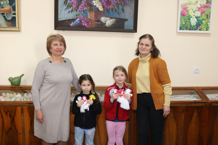 В Ужгороді провели майстер-клас із виготовлення ляльки-мотанки