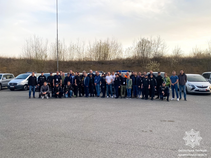 Закарпатські патрульні отримали підтримку від поліцейських Німеччини для захисту України