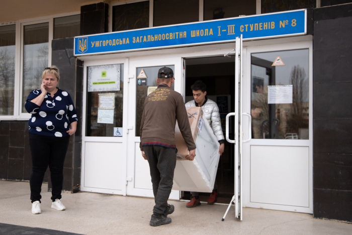 Івано-франківський завод «Електролюкс Україна» передав Ужгороду пральні машини