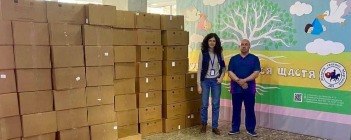 Лікарня святого Мартина в Мукачеві отримала дитячі гігієнічні набори для вимушених переселенок