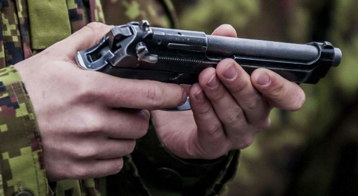58% українців підтримують надання громадянам права на володіння зброєю, - опитування 