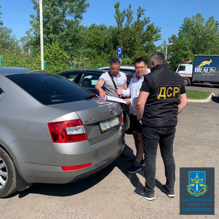 Заволодіння майже 1 млн грн на будівництві амбулаторії в Ужгородському районі – підозрюють директора товариства