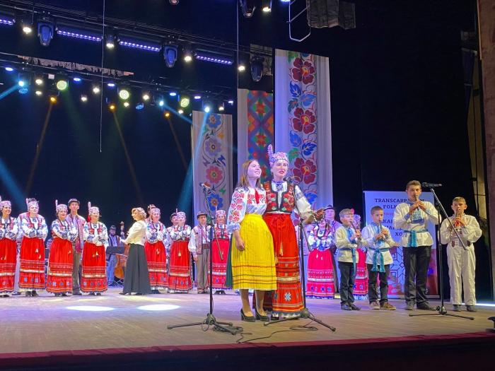 Закарпатський народний хор знову запрошує на «Зіркове майбутнє Срібної Землі»!