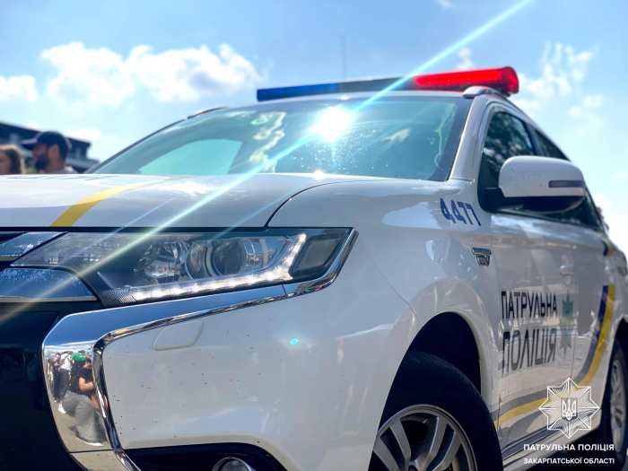 Закарпаття: від початку року патрульні склали 75 адміністративних матеріалів на водіїв, які залишили місце ДТП