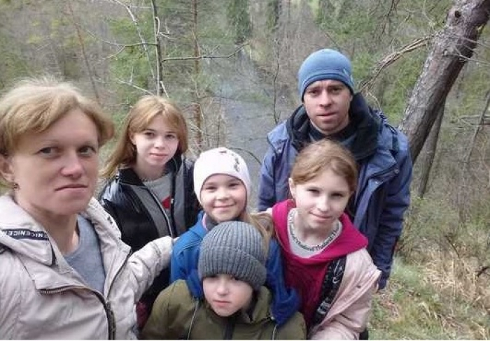 Краматорськ-Ужгород-Словаччина: Як родина з 5 дітьми від війни тікала (ФОТО)