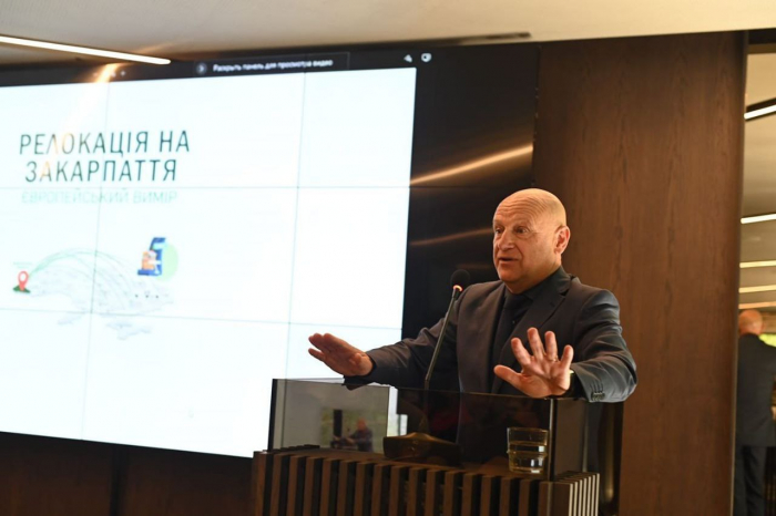 Володимир Панов: "Ми всі вчимося працювати в нових реаліях, враховуючи, що Закарпаття – лідер в Україні по релокації підприємств"
