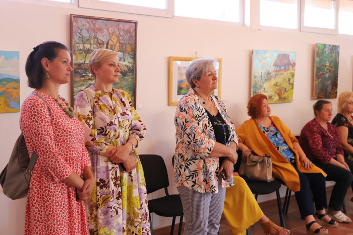 Всеукраїнську виставку художніх робіт «Це моя земля, це моя країна – Україна!» відкрили сьогодні в Ужгороді 