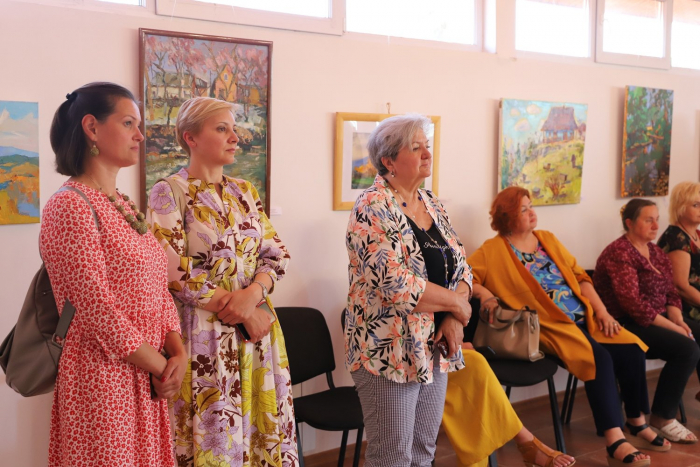 Всеукраїнську виставку художніх робіт «Це моя земля, це моя країна – Україна!» відкрили сьогодні в Ужгороді