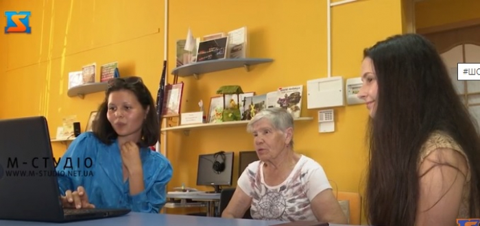 В обласній бібліотеці в Ужгороді діє безкоштвоний розмовний клуб "Українська для життя" (ВІДЕО)