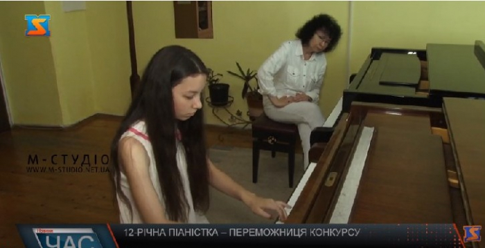 12-річна ужгородська піаністка – переможниця конкурсу "Україна-єдина" (ВІДЕО)