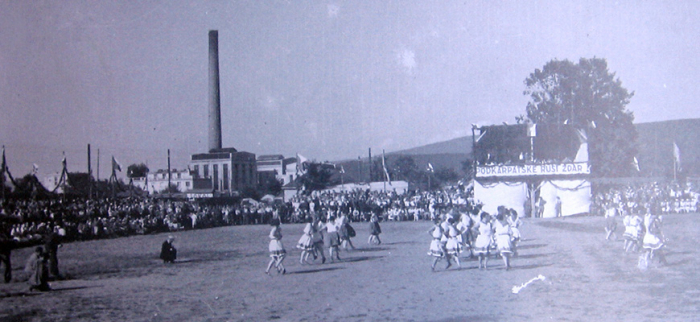 Втрачений Ужгород: як у 1936-му місто моравський «Сокол» зустрічало (ФОТО)