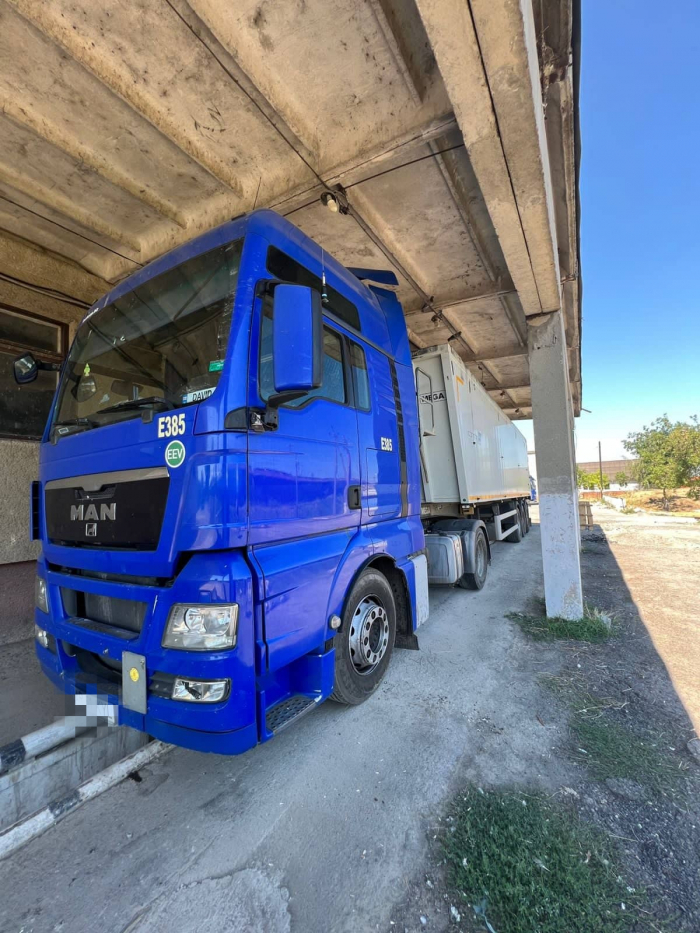 Через спробу незначного підробітку іноземець втратив автівку