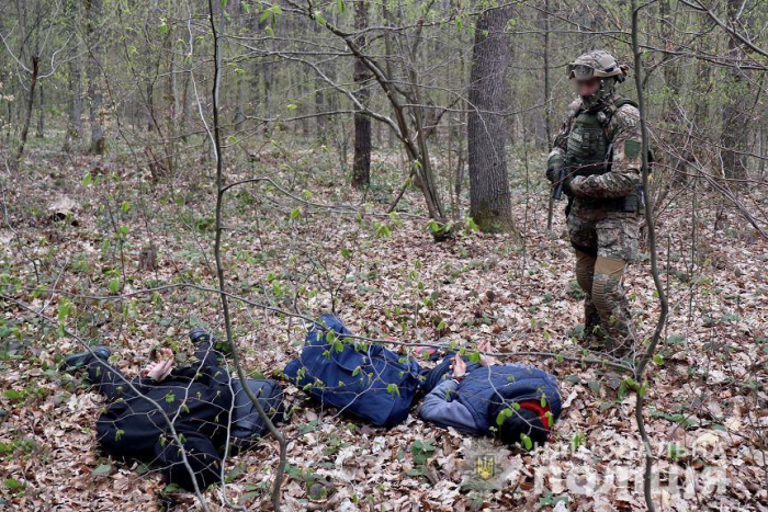 На Закарпатті поліція скерувала до суду обвинувальний акт відносно осіб, які переправляла закордон осіб призовного віку