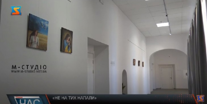 "Не на тих напали": закарпатців запрошують переглянути виставка робіт художників з Чернігівщини