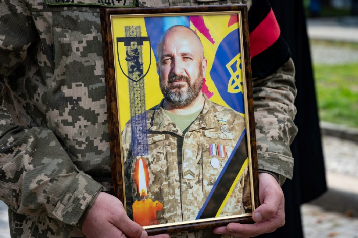 В Ужгороді попрощалися із загиблим захисником Олександром Пристаєю (ФОТО)