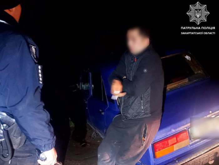 За минулу добу закарпатські патрульні двічі зафіксували ДТП за участі двох нетверезих водіїв