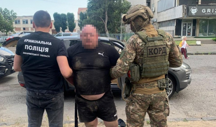На Закарпатті судитимуть організовану групу, що підробляла медичні довідки для виїзду за кордон військовозобов'язаних (ФОТО)