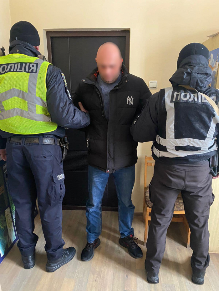 Поліція Великого Березного припинила діяльність двох наркоторговців — збували метамфетамін на Ужгородщині